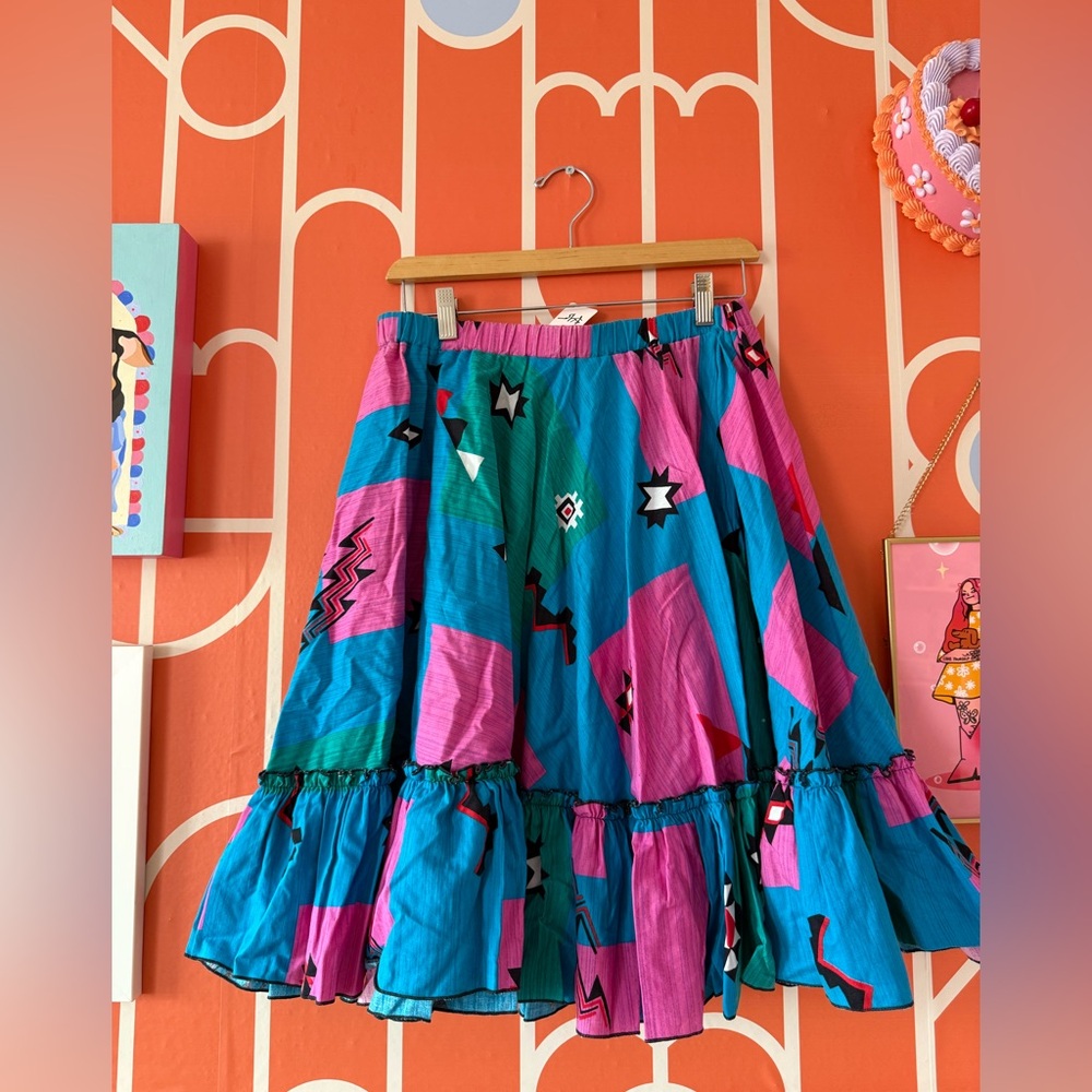 Colorful Geometric Patterned Skirt - Picture 3 of 4